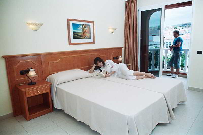 1 Bedroom, Apartment
