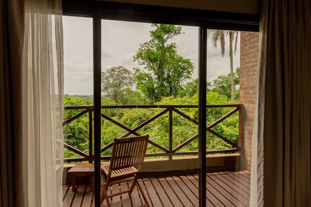 Village Cataratas 32/60