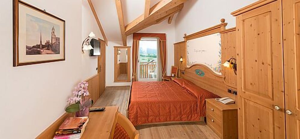 Lady Maria Hotel And Resort 46/70