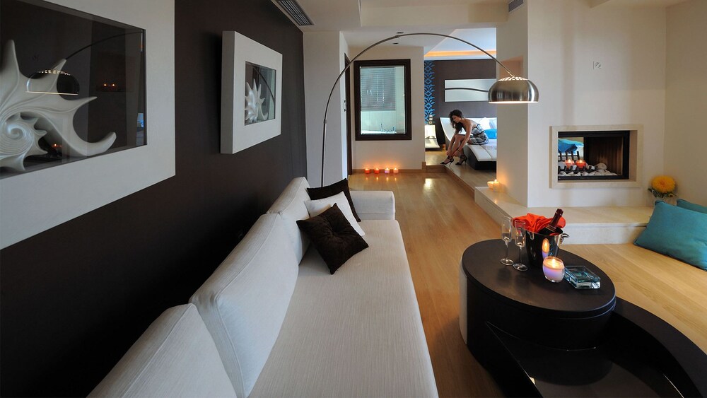 Iakovakis Suites Spa 28/50