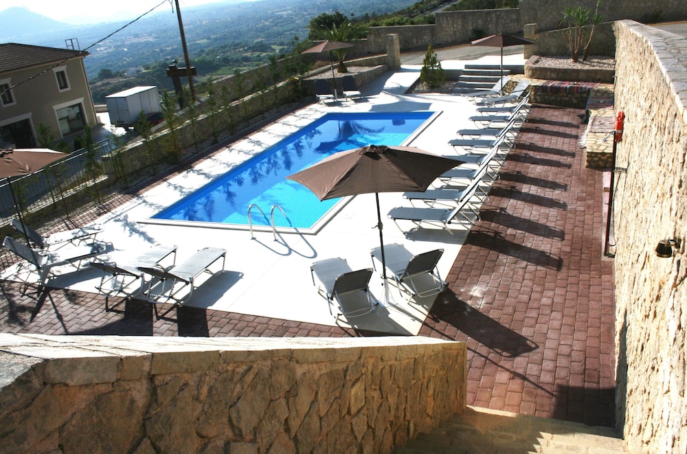 Lagoon View Apartments - Adults Only 34/70