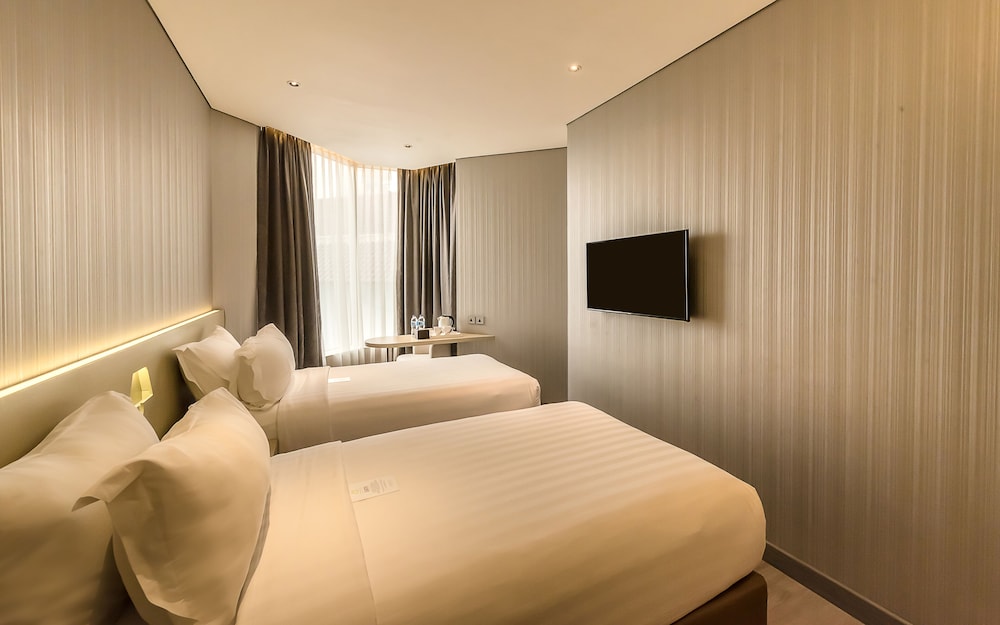 Ashley Hotel Jakarta 30/66