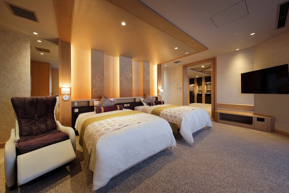 Asaya Hotel 11/50
