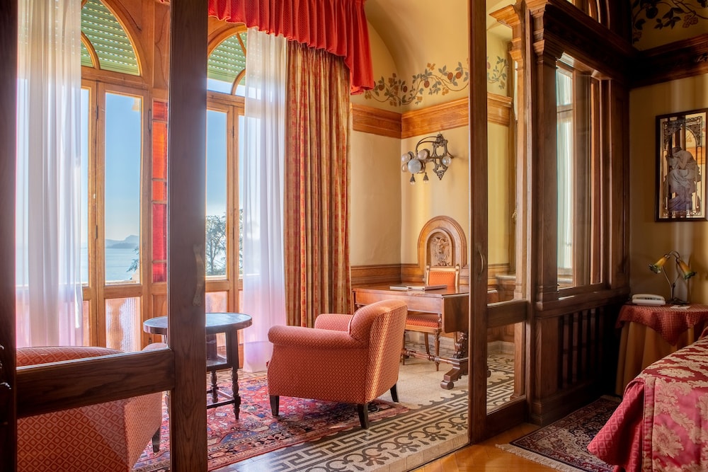 Hotel Villa Del Sogno 55/77