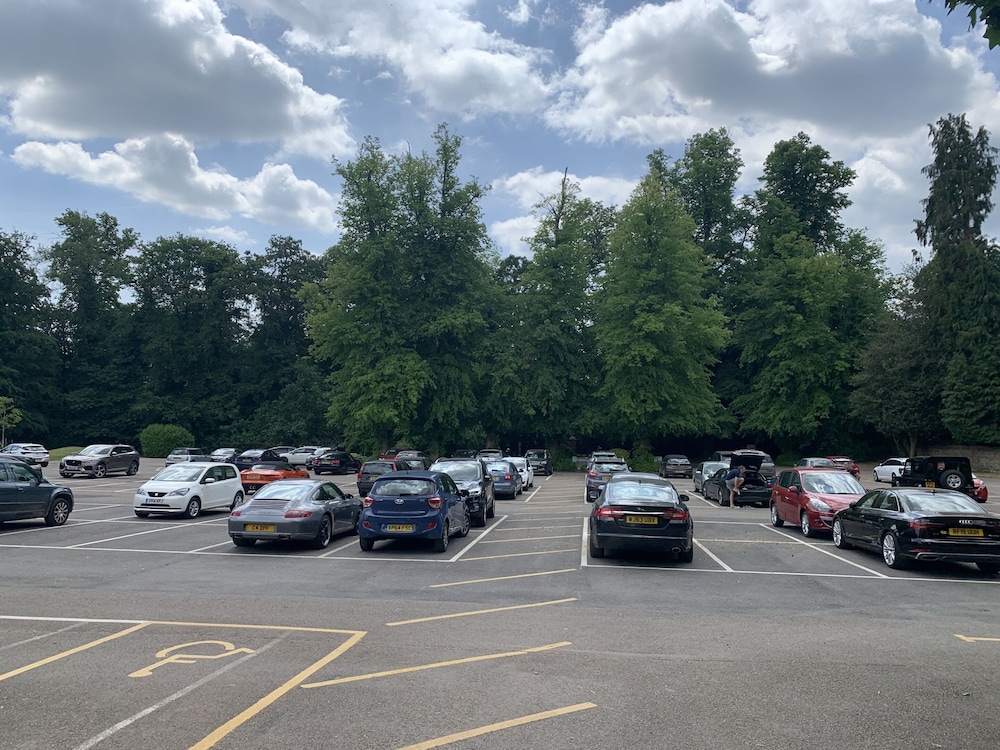 Badgemore Park B B 35/50
