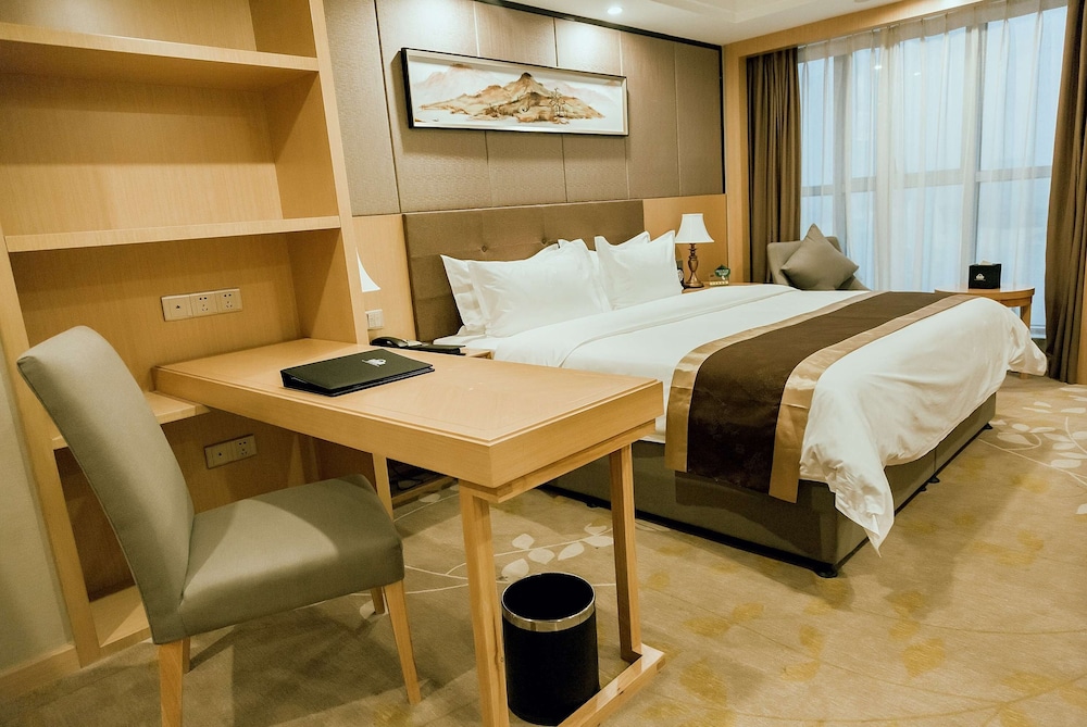 Days Inn by Wyndham Business Place Sichuan Bazhong 3/17