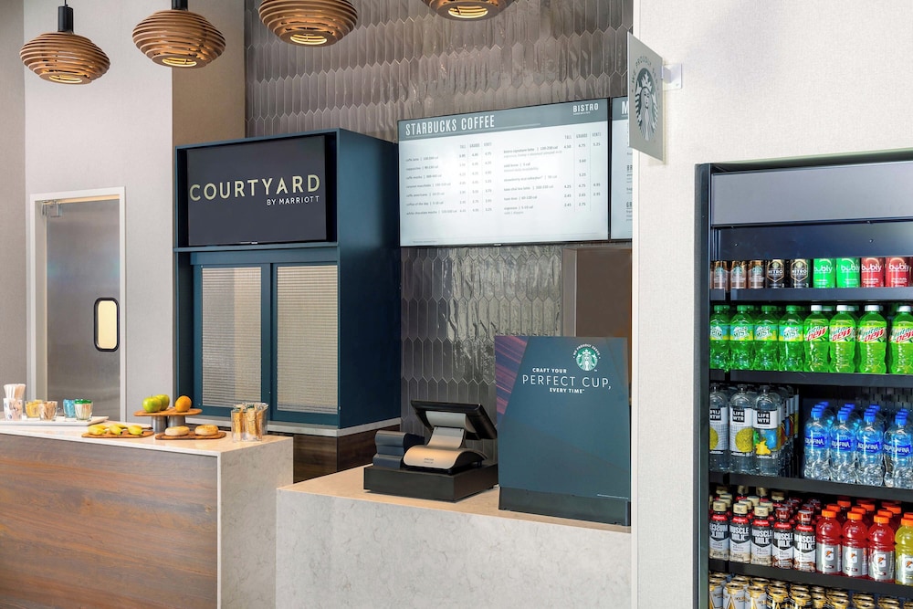 Courtyard by Marriott Atlanta Midtown photo2