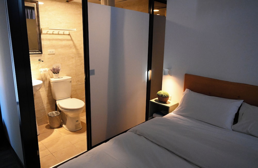 Lutel Hotel 23/100