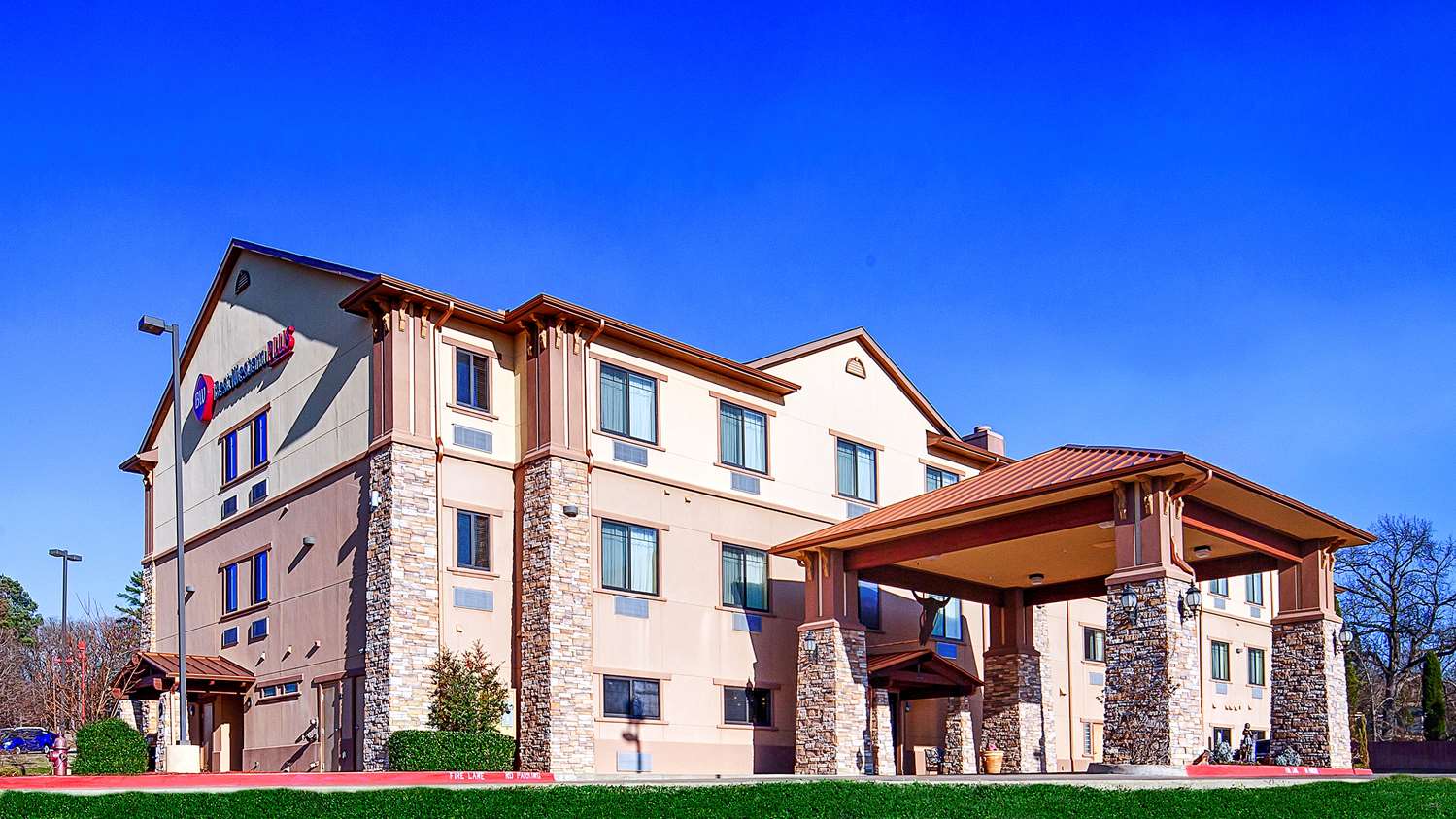 Best Western Plus Royal Mountain Inn and Suites 1/12