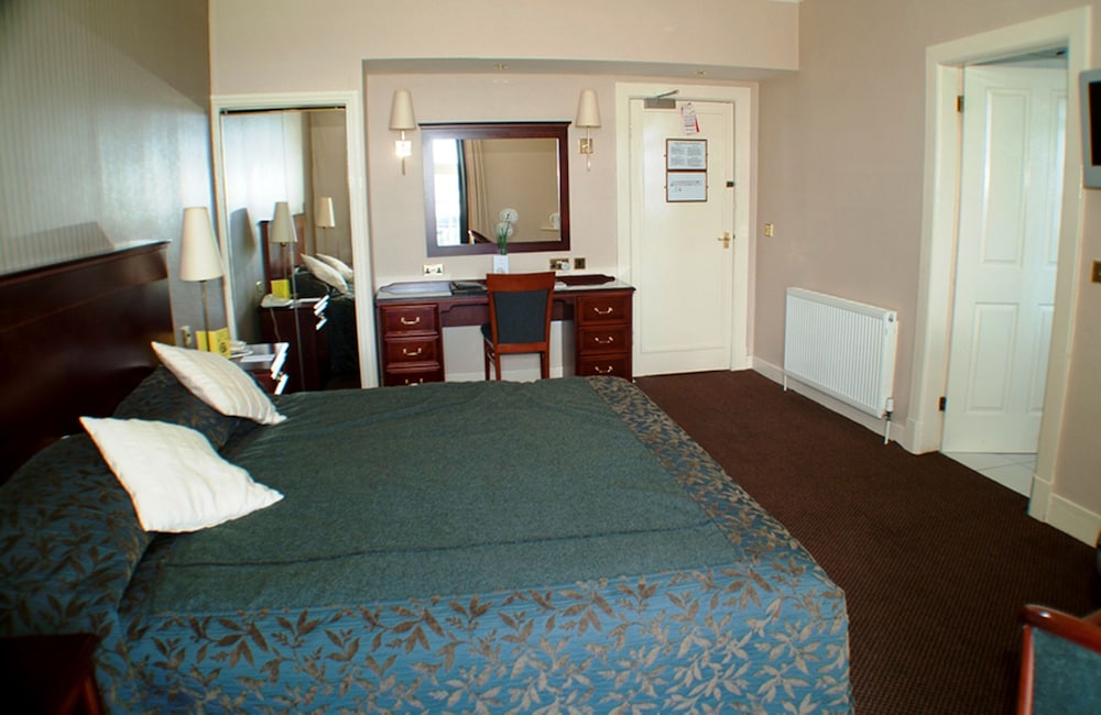 Cumbria Grand Hotel 25/82