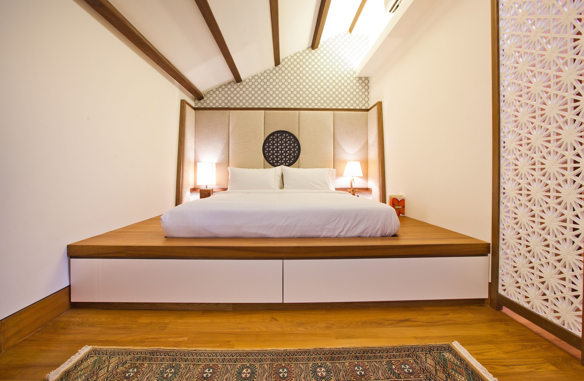 ROOM, ATTIC