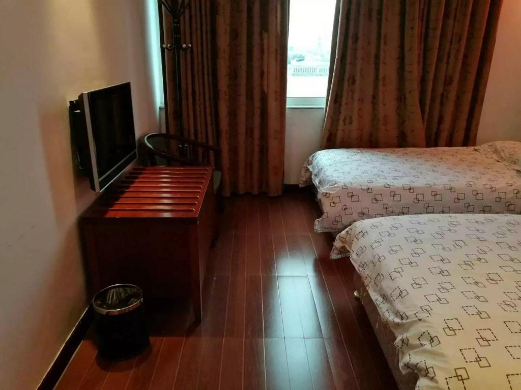 Guangzhou Xinzhou Hotel 9/18