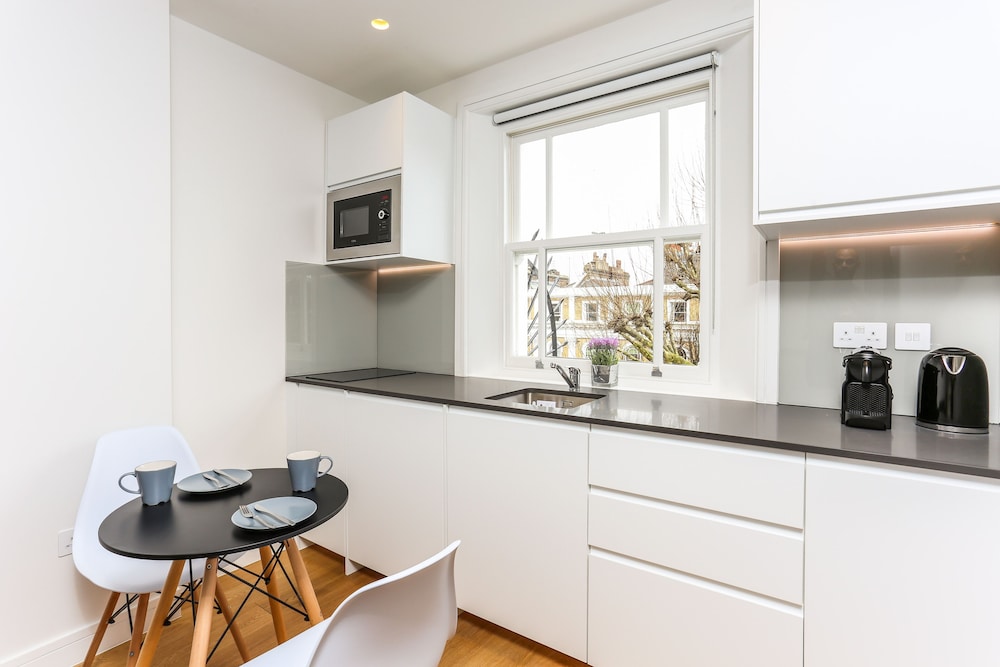 Inverness Terrace - Concept Serviced Apartments 40/50