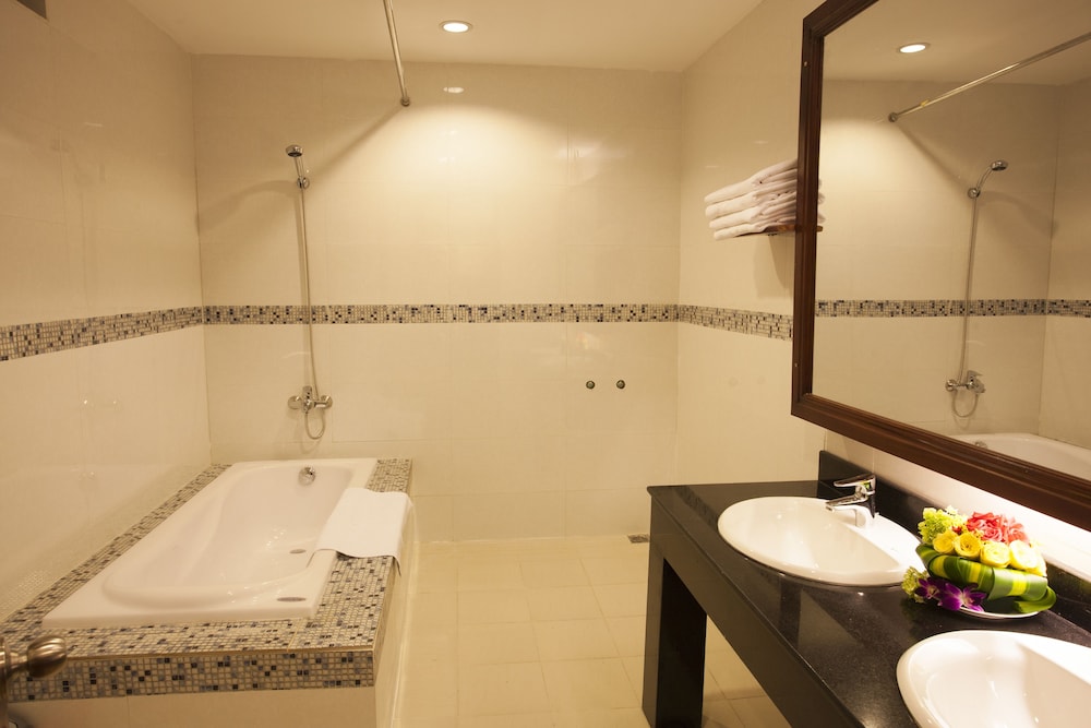 Anh Dao Mekong 2 Hotel 26/28