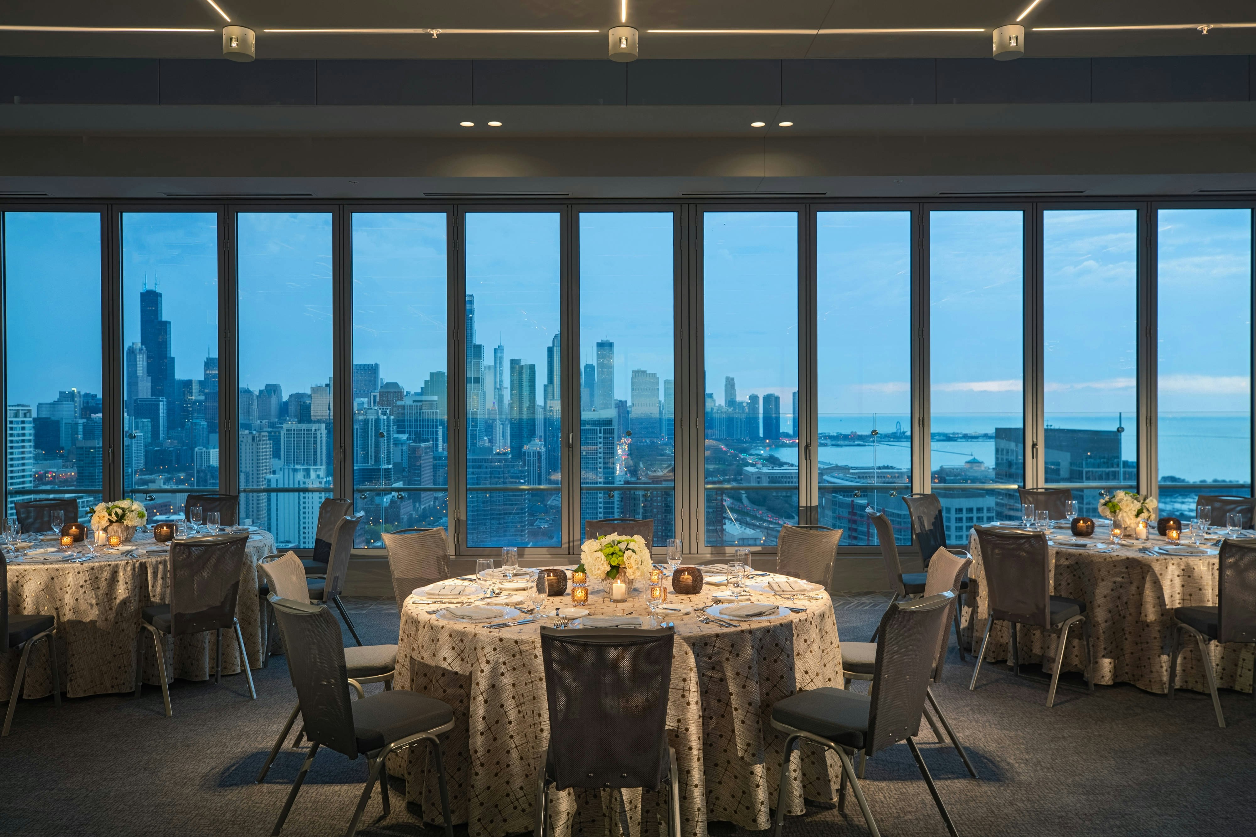 MARRIOTT MARQUIS CHICAGO 18/33