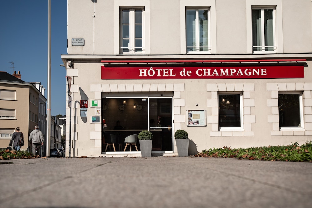 Arcantis Hotel de Champagne 44/46