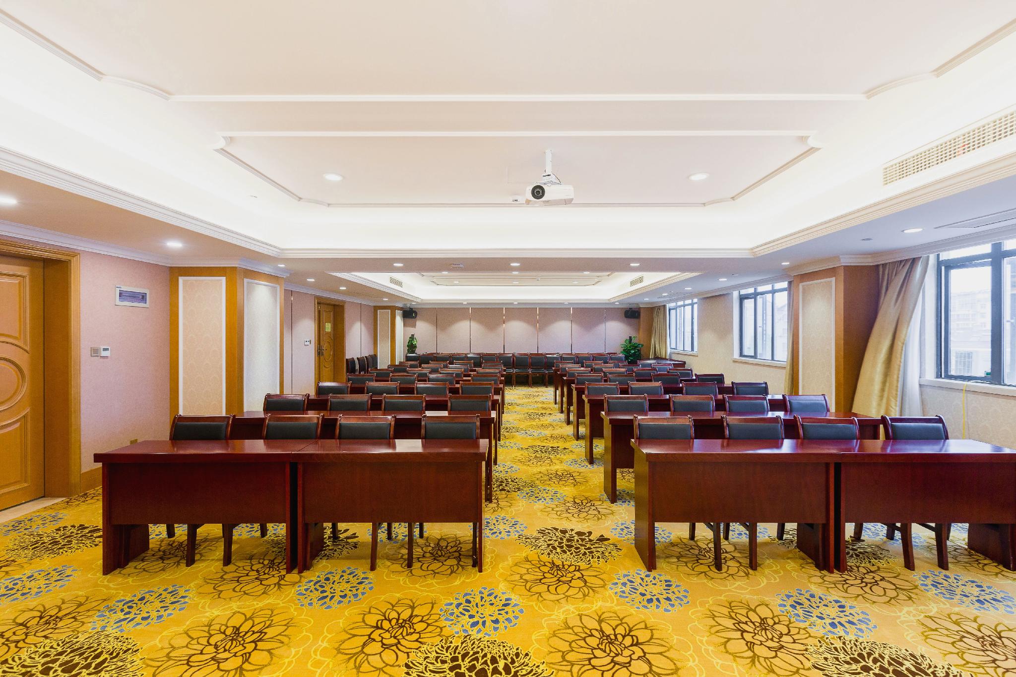 Vienna International Hotel (Nanjing Lishui Zhongshan West Road) 23/27