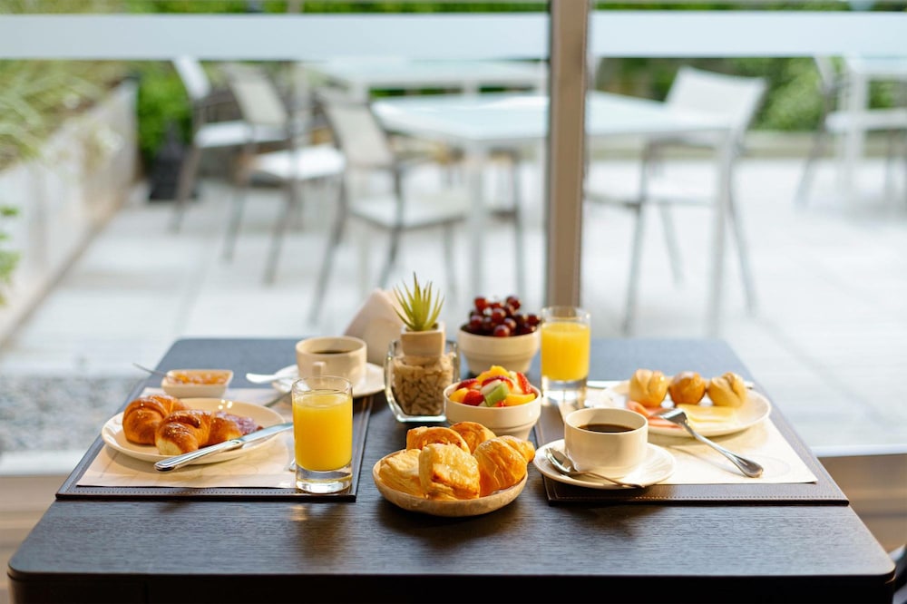 Mercure Montevideo Punta Carretas 50/64