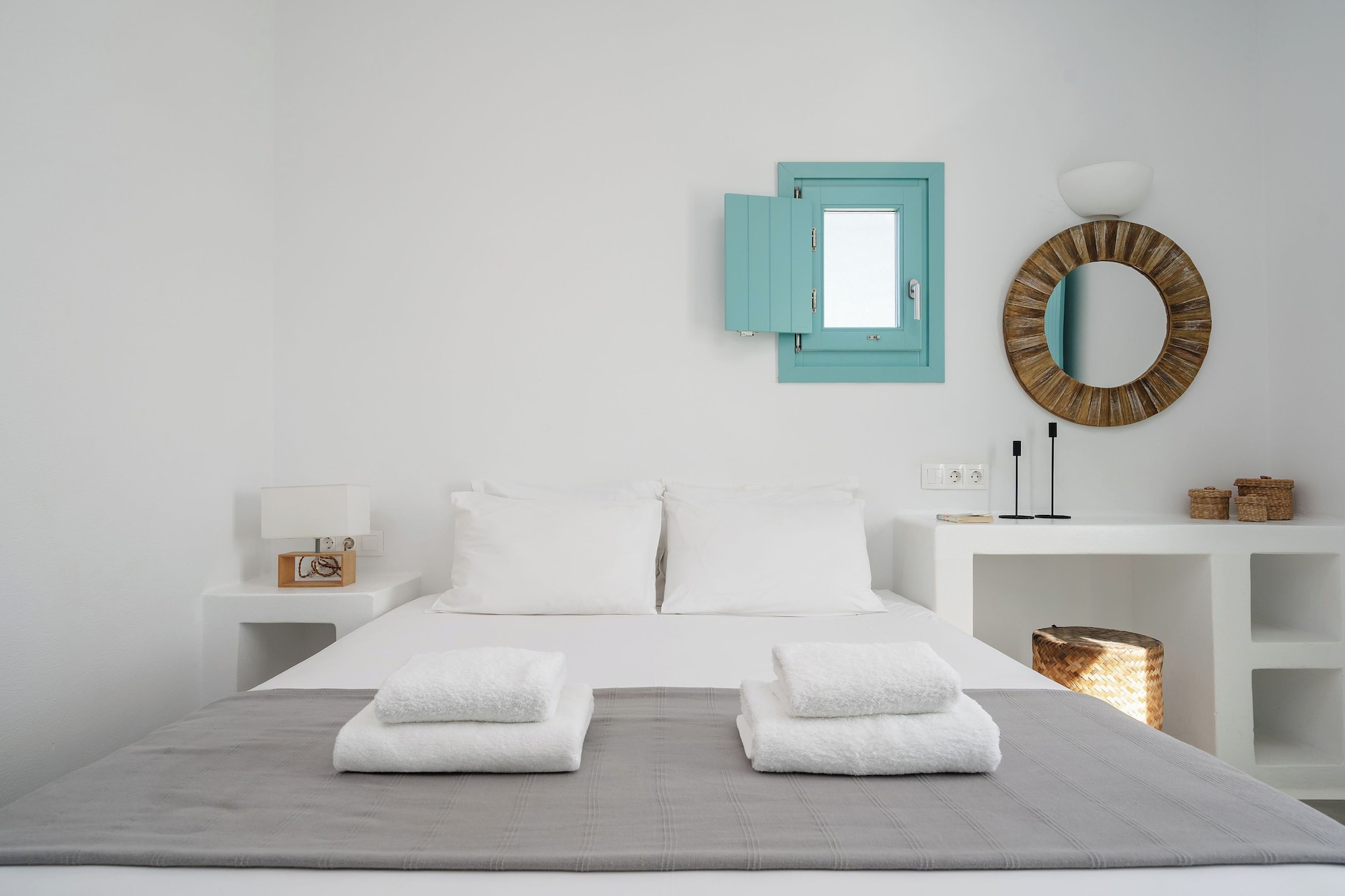 SUPERIOR, DOUBLE BED, SEA VIEW