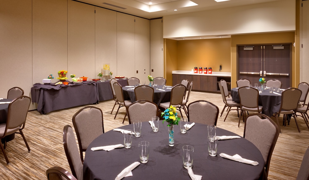 Hyatt Place Salt Lake City/Lehi 67/69