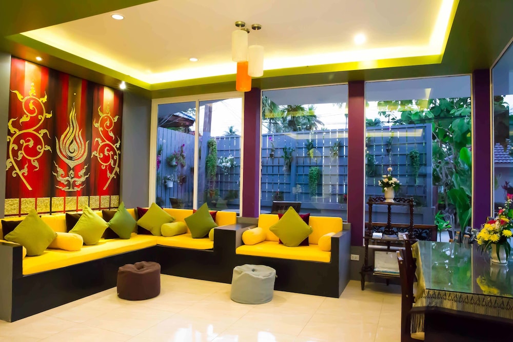 The Florist Resort 45/67