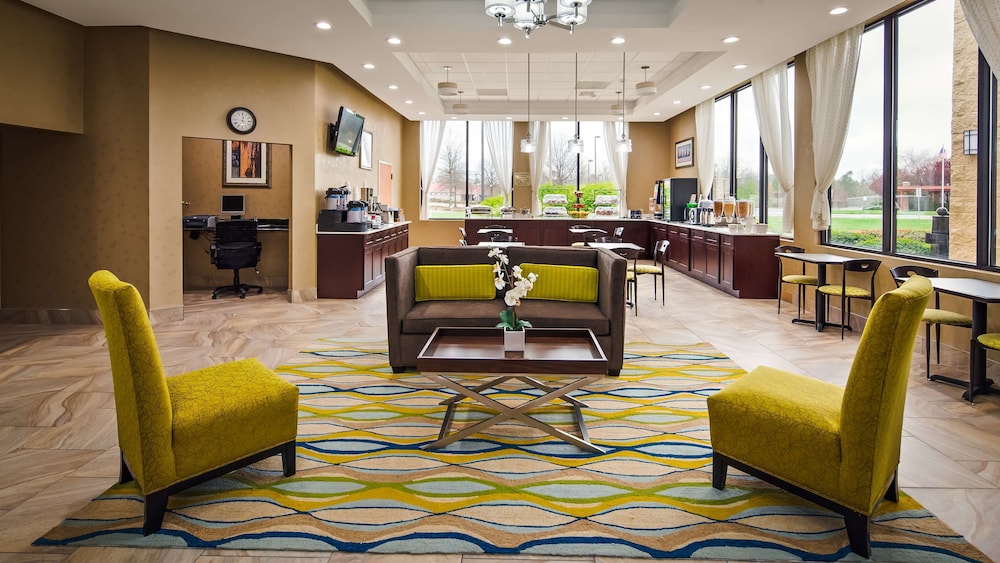 Best Western Inn & Suites Monroe 6/33
