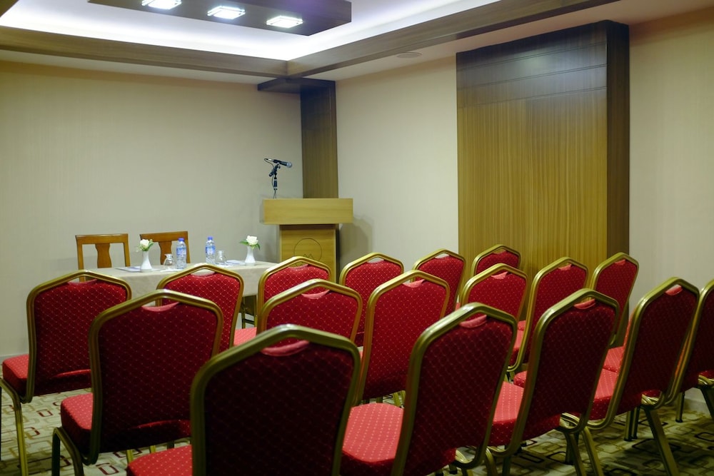 Mutevelli Otel 40/50