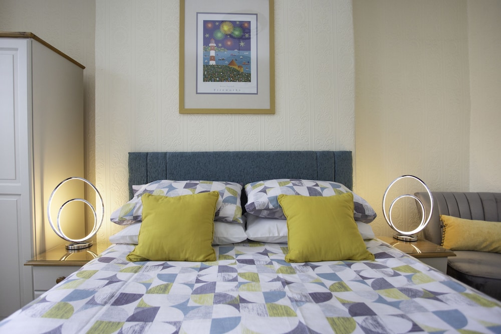 Mariners Guest House 38/45