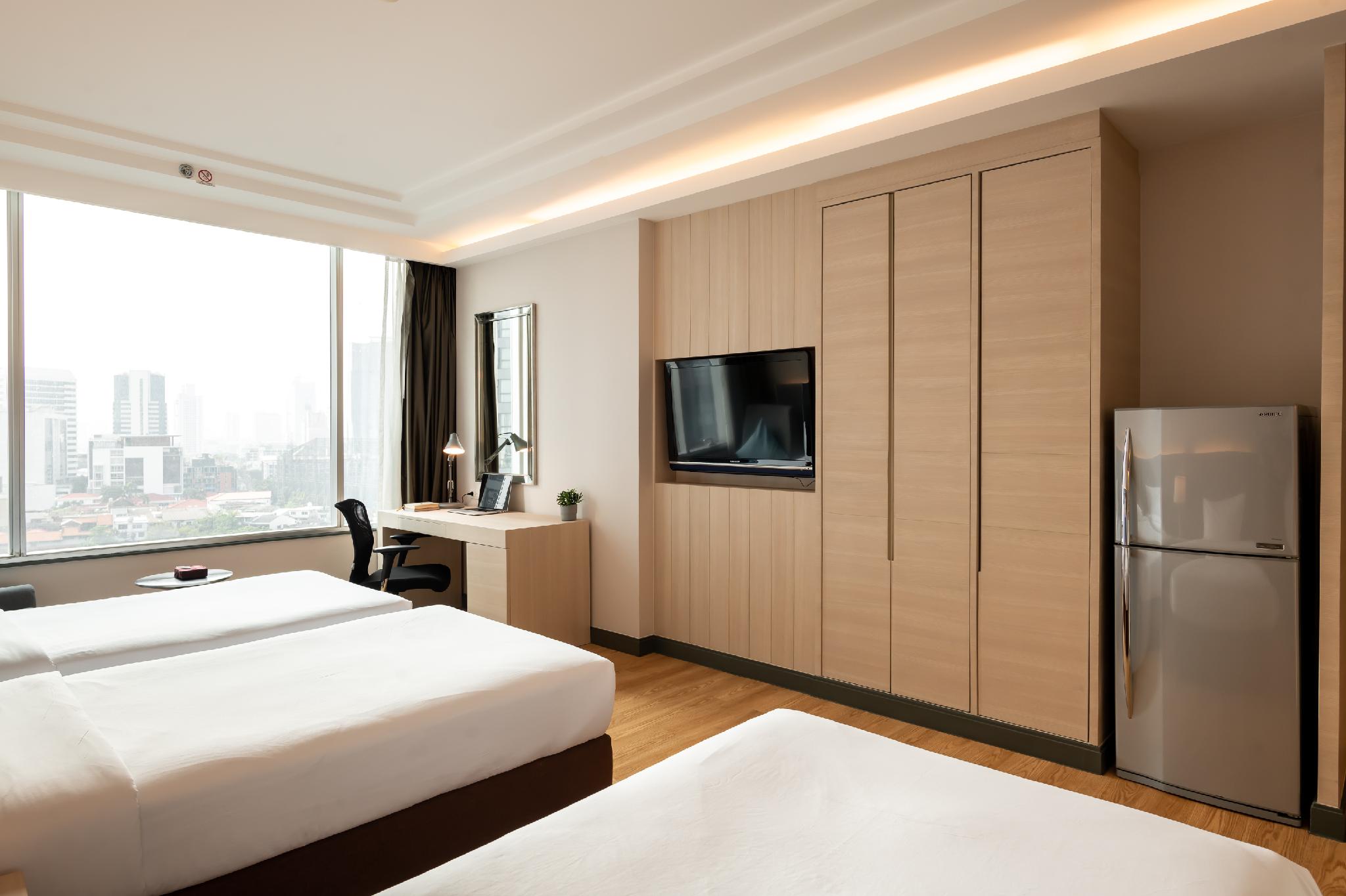 Triple Studio Room