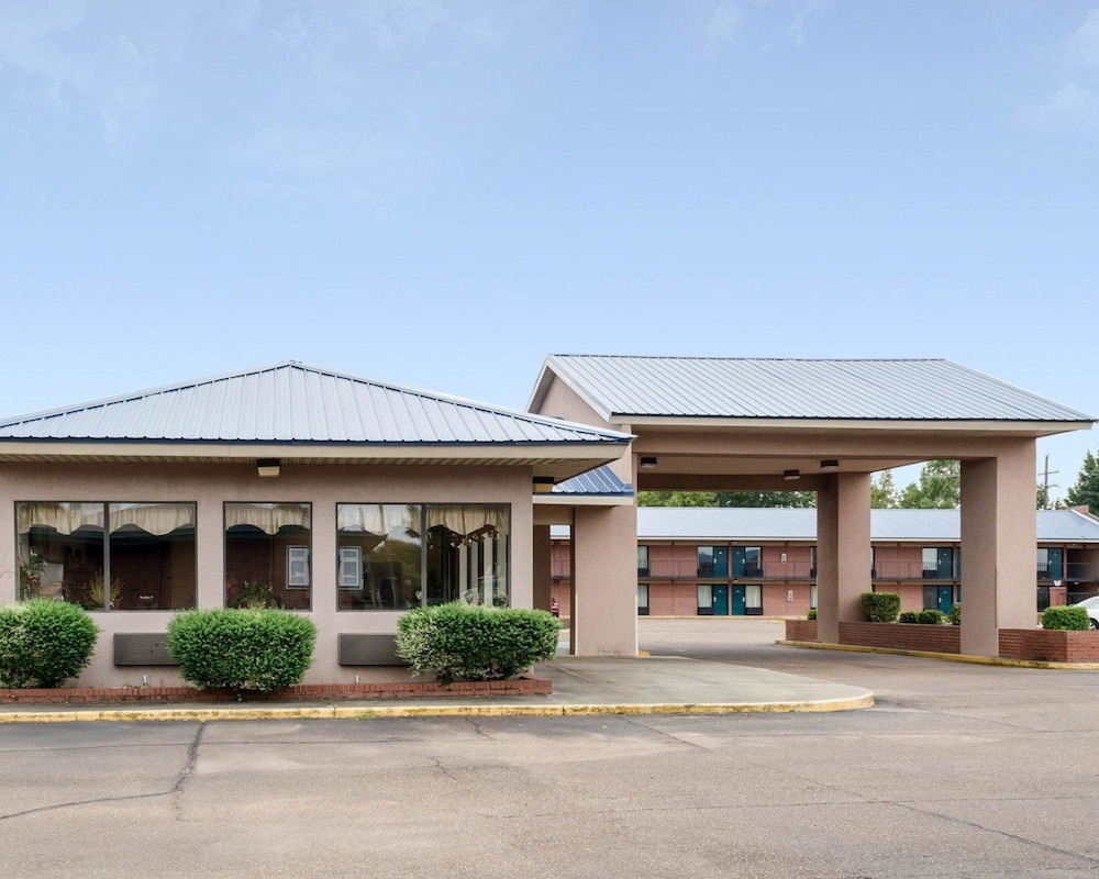 Motel6 Greenwood, MS in GREENWOOD - MS
