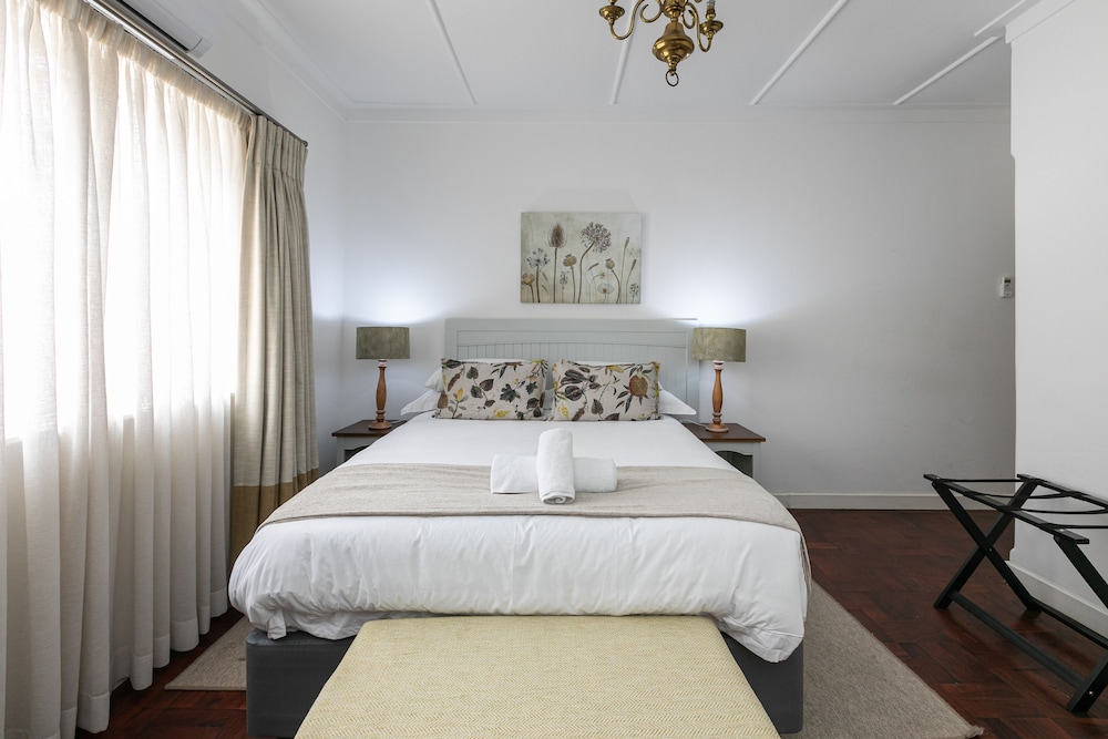 Emmarentia Guest House 9/47