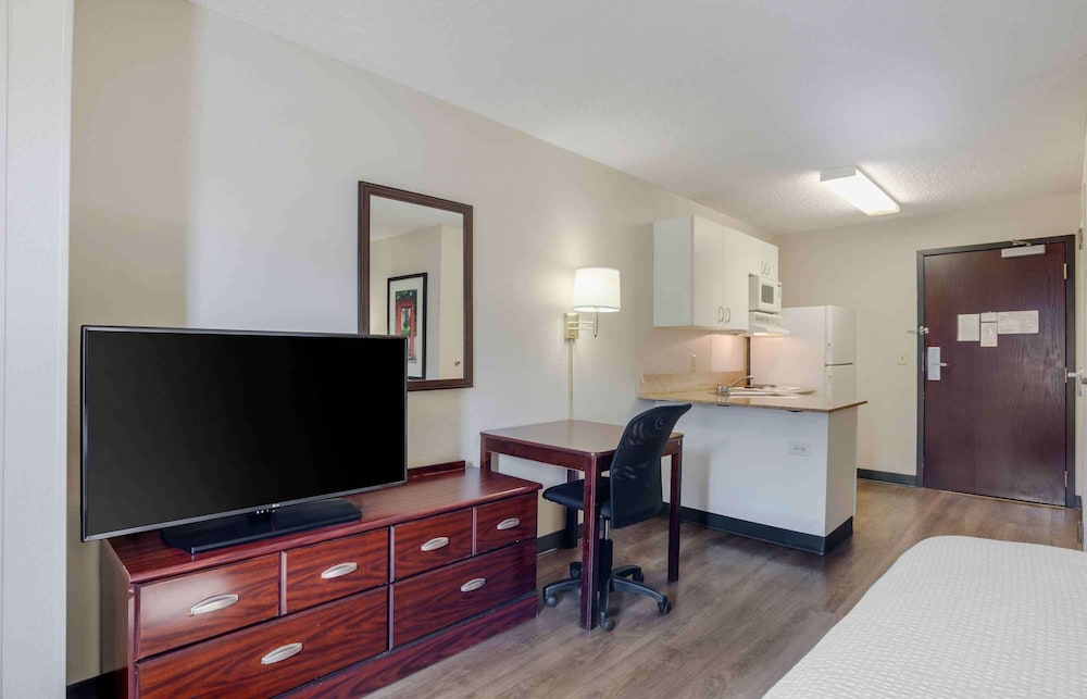Extended Stay America Los Angeles -Torrance 6/42