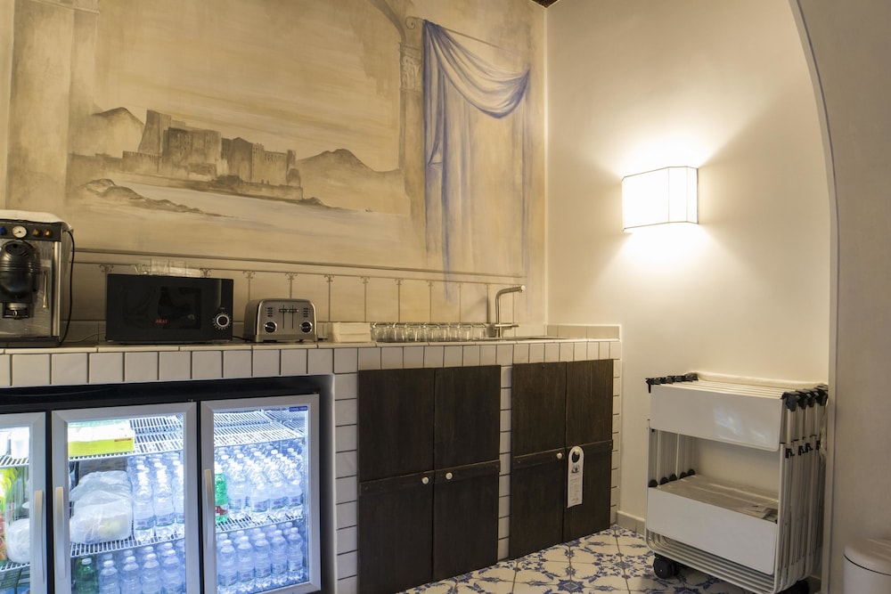 Morelli Suite 3/50