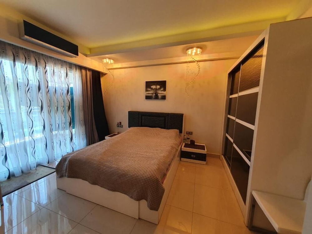 Azura Park Tourism Complex 17/75