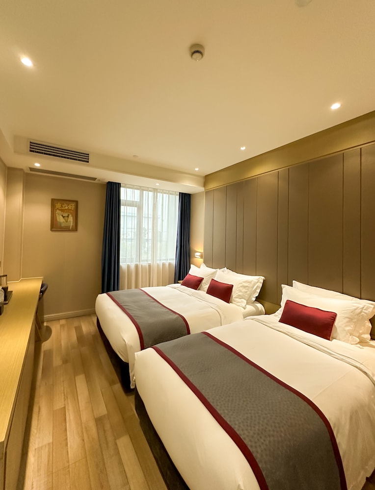 Shanghai Deco Hotel 12/46