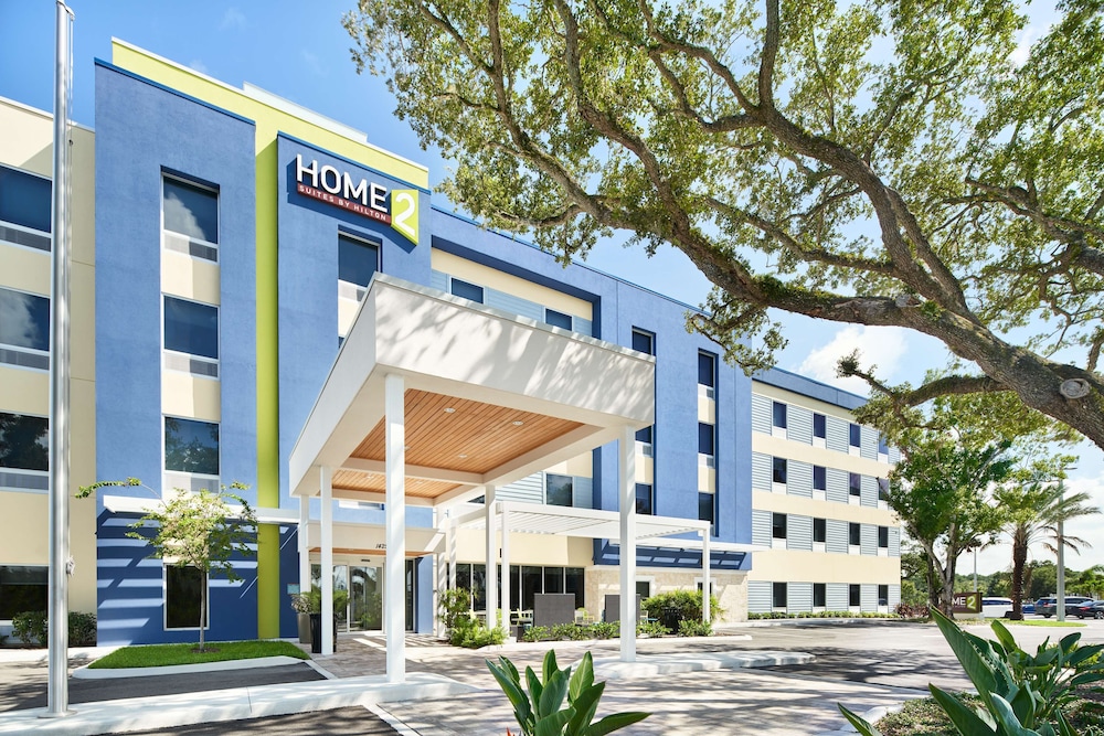 Home2 Suites by Hilton Palm Bay Melbourne I 95 5/40