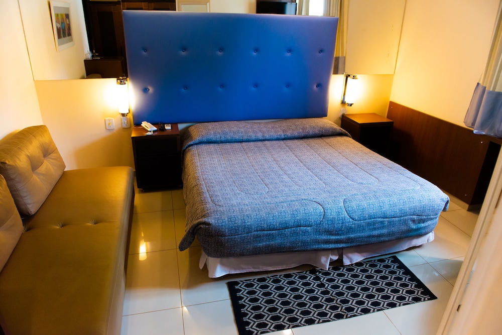 Villa Verde Hotel 4/33