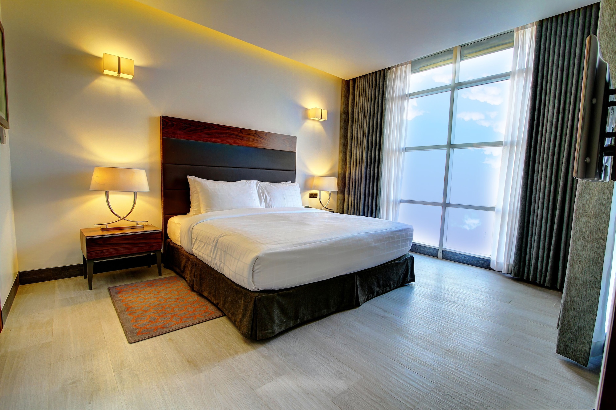1 BEDROOM, PREMIUM, SUITE, EXECUTIVE LEVEL