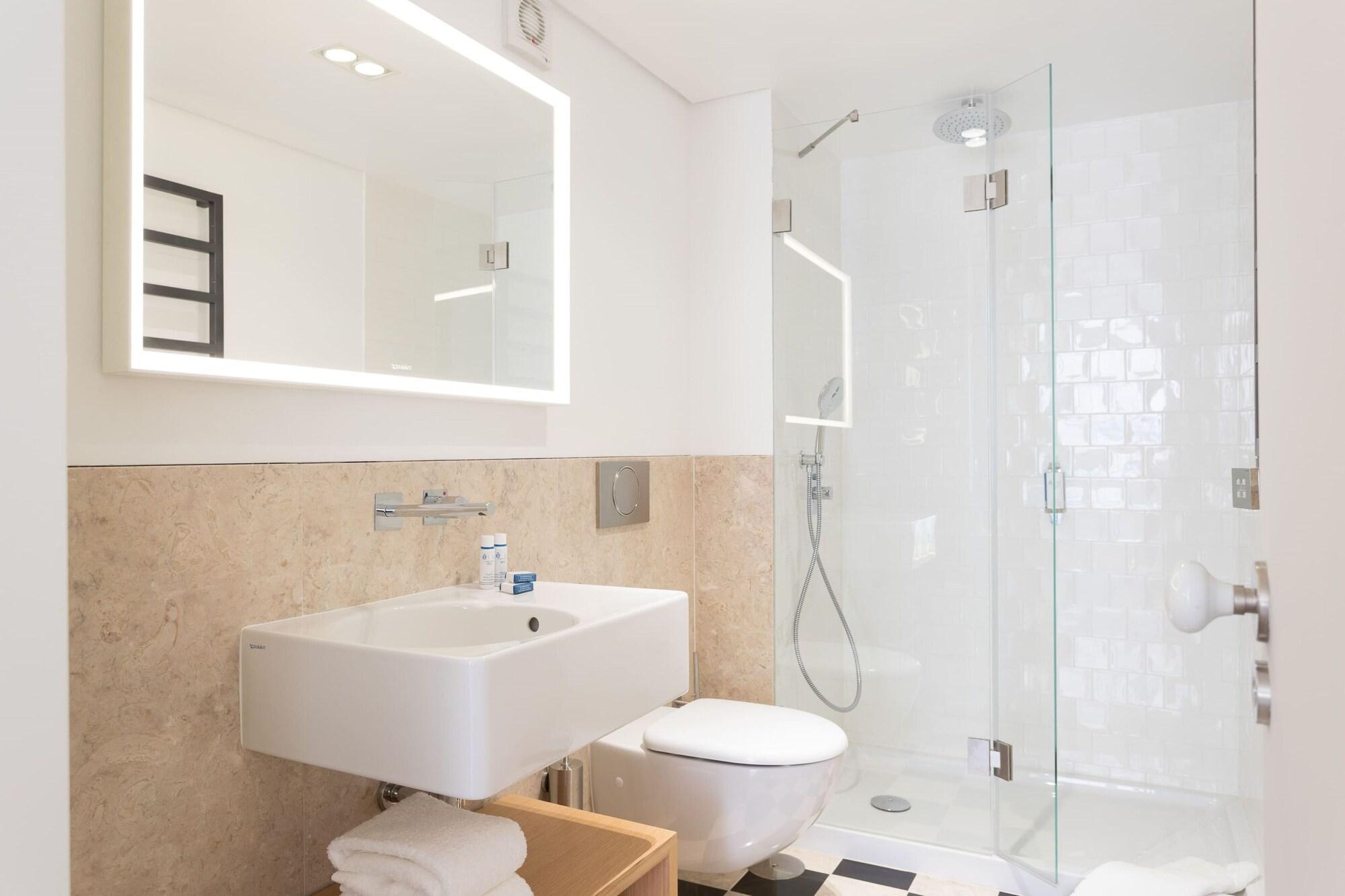 غرفة بريميوم بسرير مزدوج، Boutique Chiado Suites 3/3