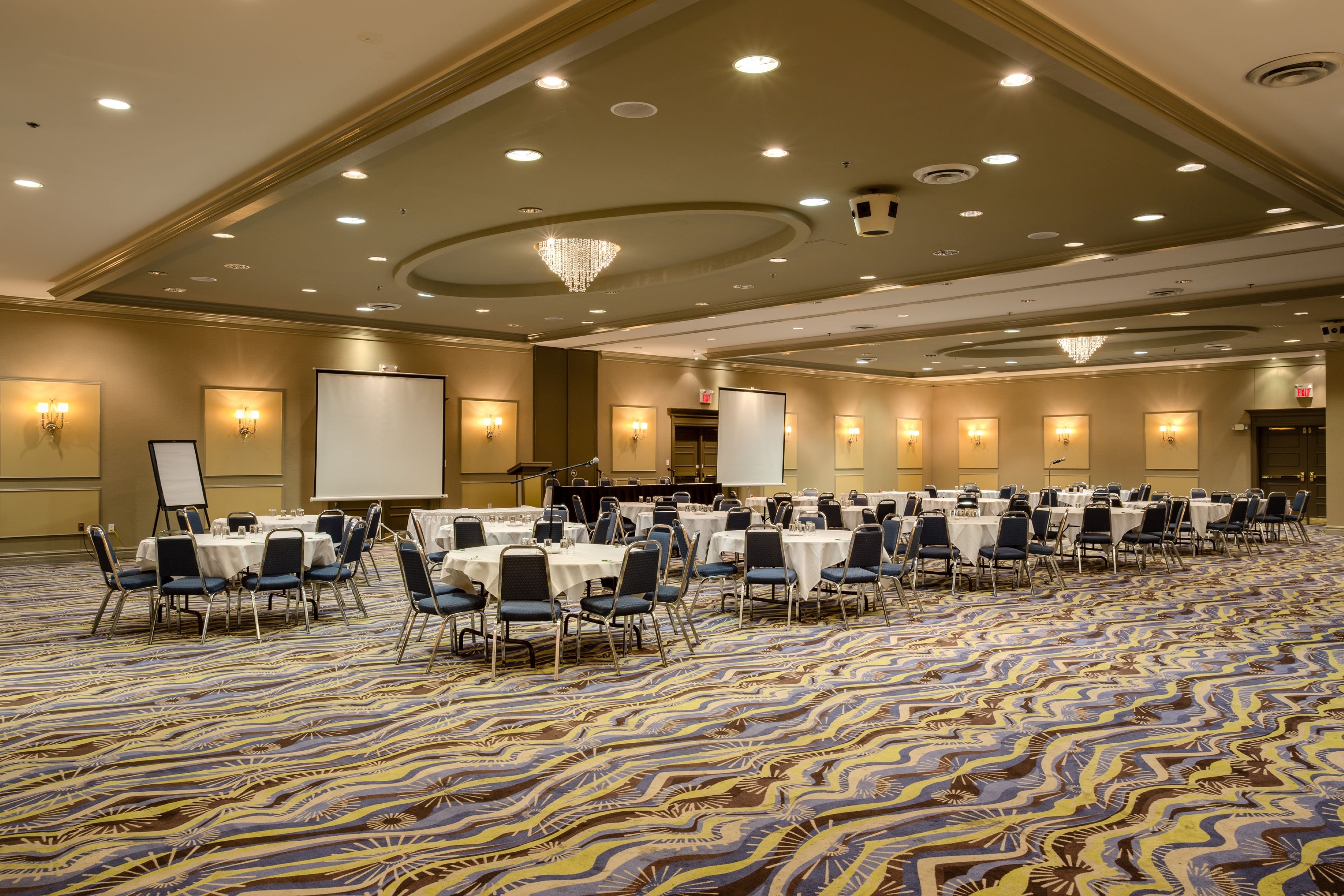 HOLIDAY INN SUDBURY 51/58