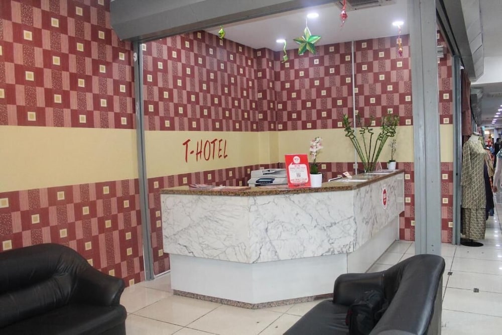 T Hotel Jalan Tar 3/45