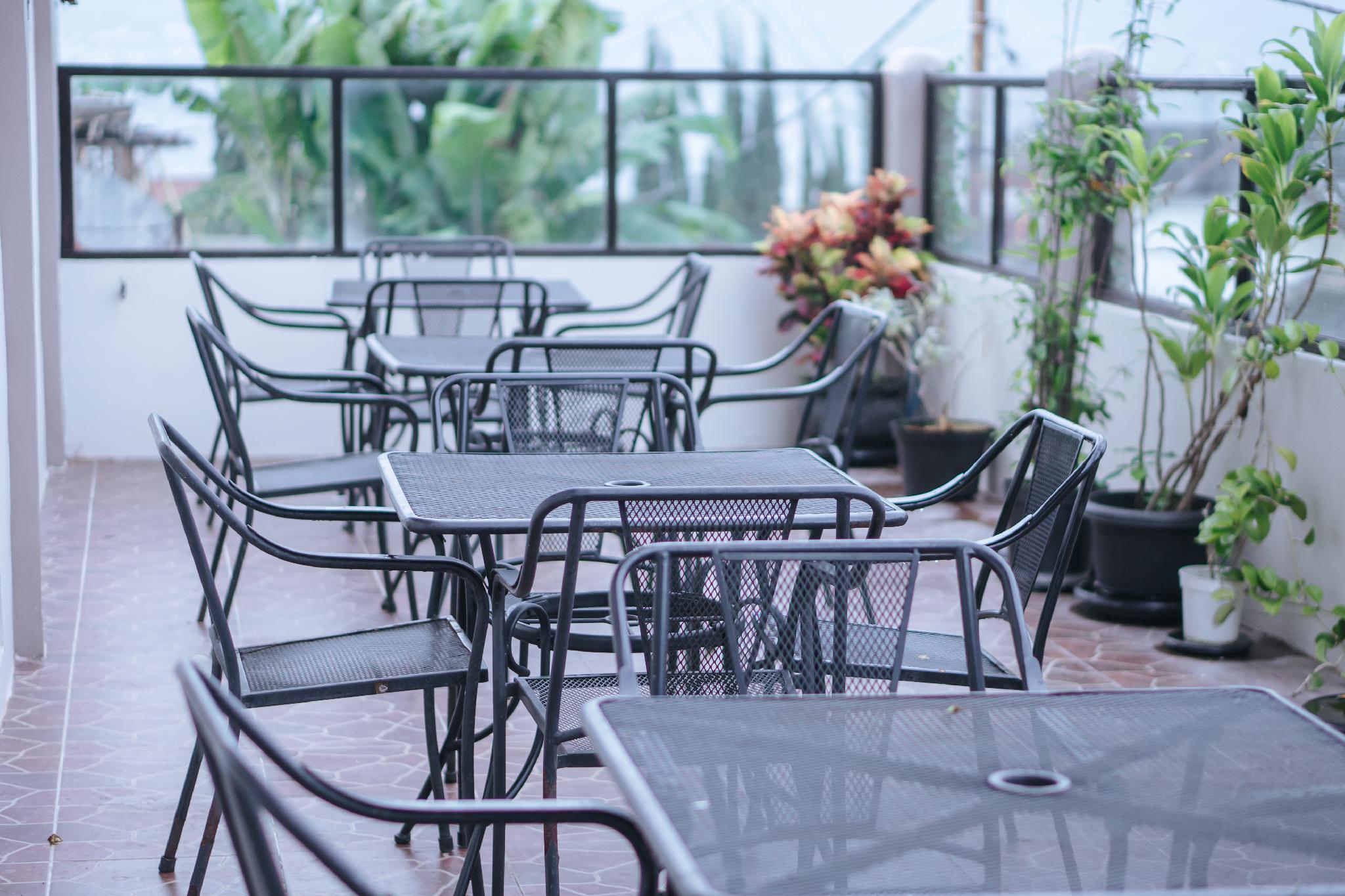 Spencer Green Hotel 31/40