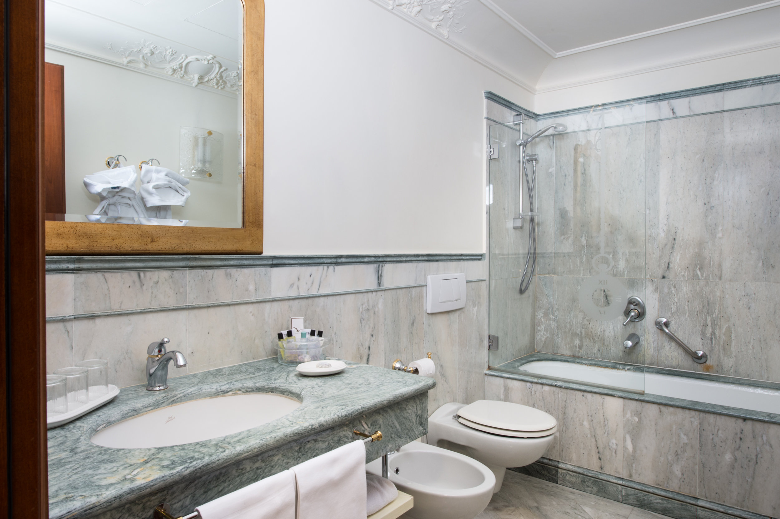 Art Hotel Orologio 80/81