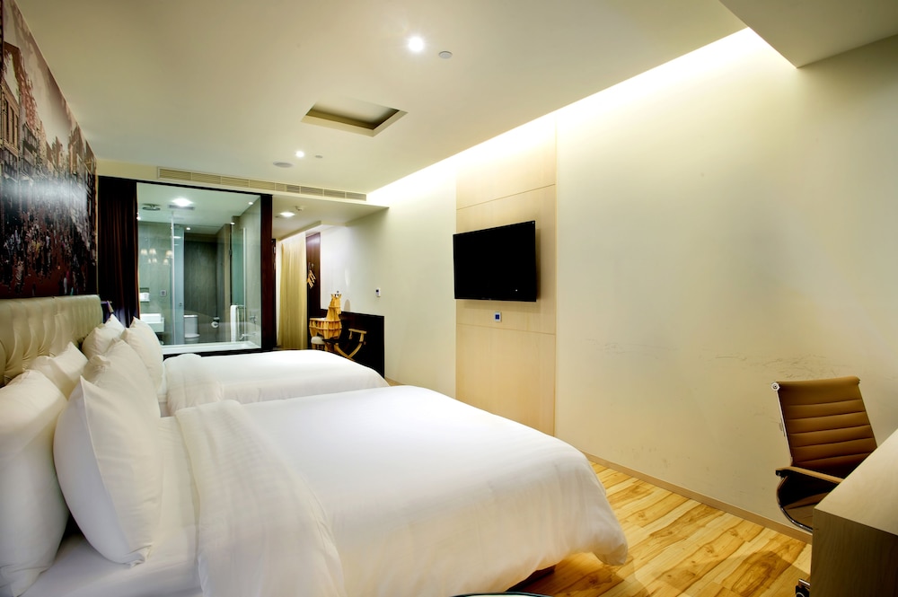 Fx Hotel Tainan Minsheng Road Branch 23/72