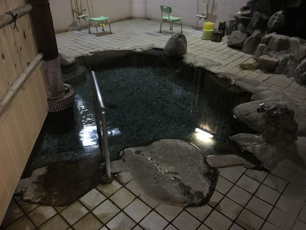Kaneki Hotel 25/50
