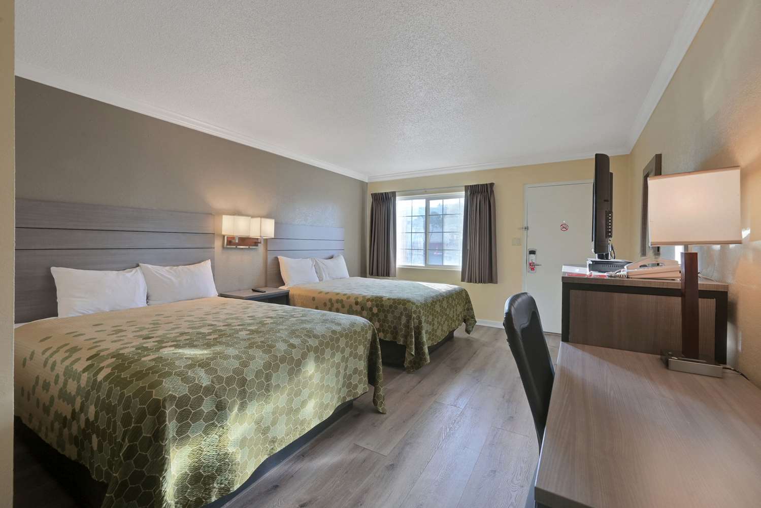 Room, 2 Queen Beds