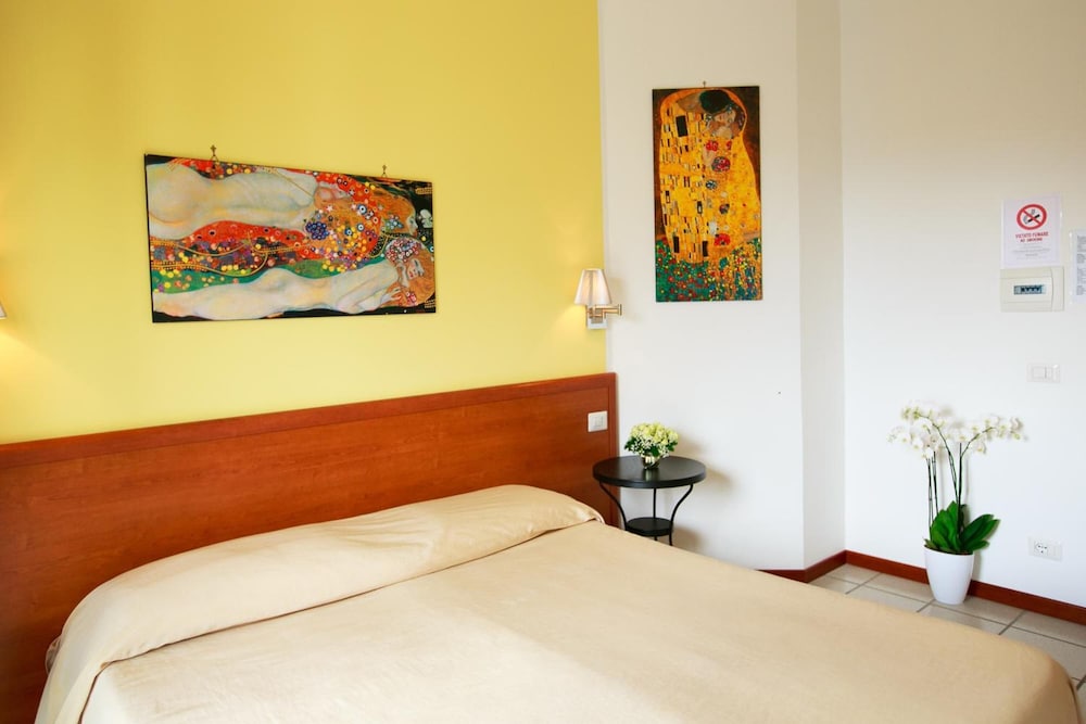Nido Verde Hotel 24/72