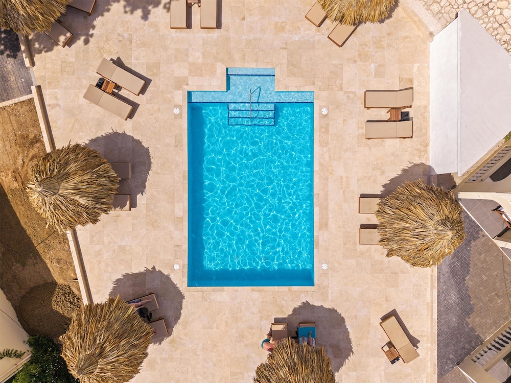 Sonesta Hotels & Resorts Livingstone Curacao 44/70