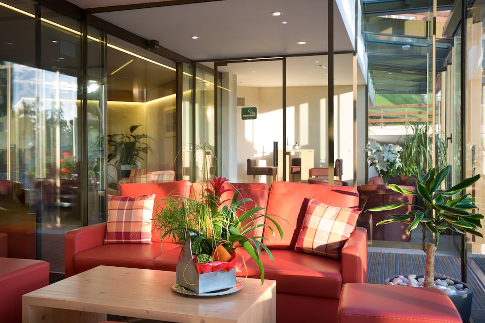 Helvetia Intergolf Hotel And Aparthotel 44/61