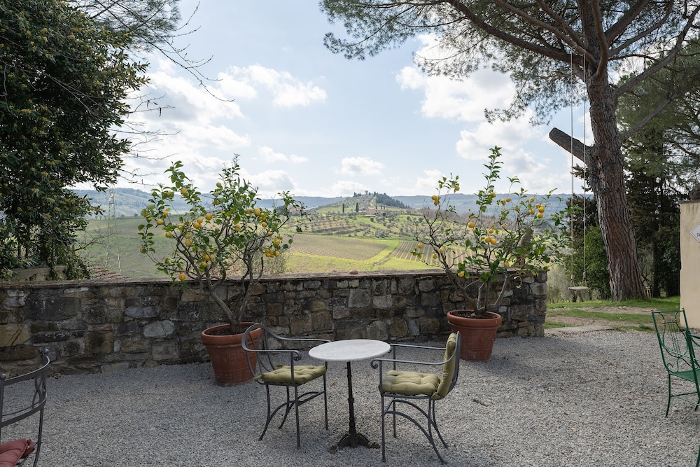 Corte Di Valle 26/50